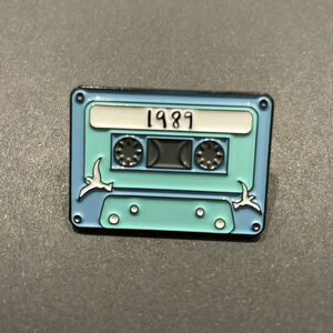 $5 Bundled Taylor Swift 1989 Cassette Metal Enamel Pin